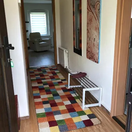 Biene 度假居 Wartin