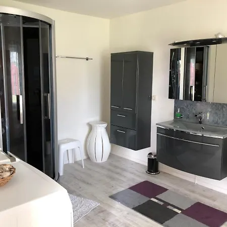 Holiday home Biene Wartin