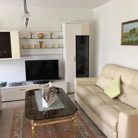 Holiday home Biene Wartin